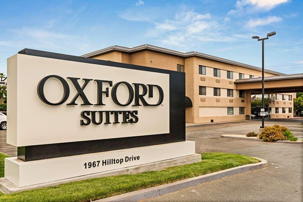 Oxford Suites Redding Exterior photo